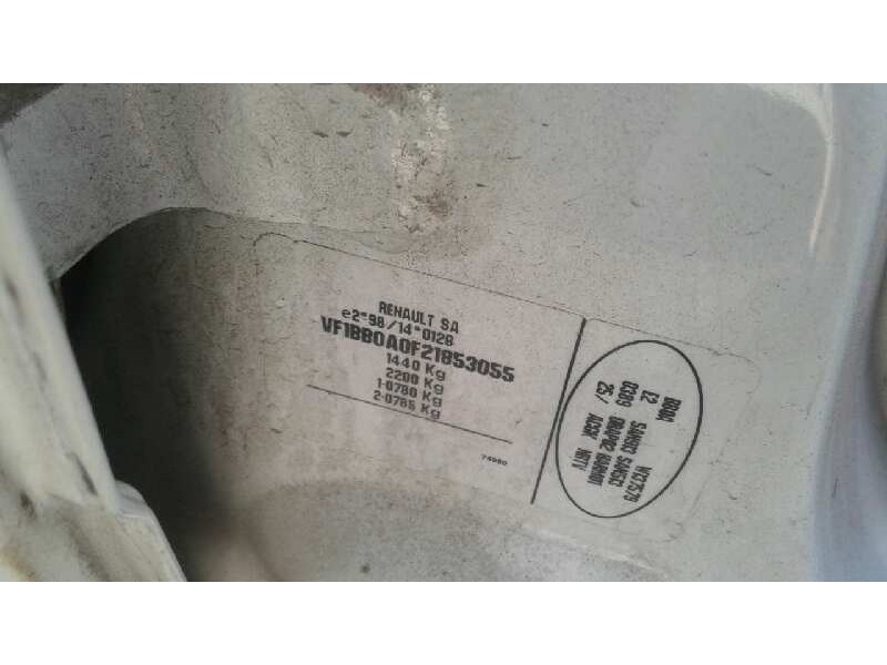 renault clio ii fase i (b/cbo) del año 2000