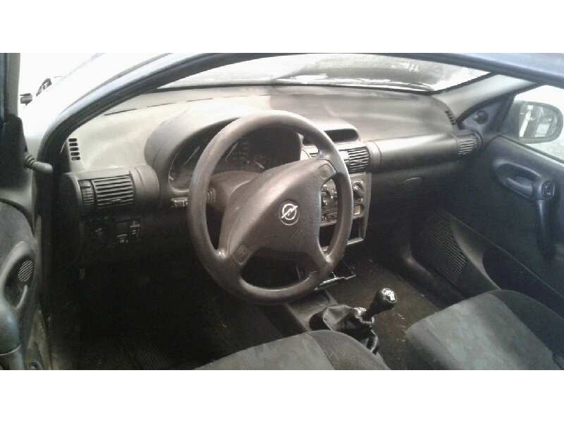 opel corsa b del año 1999