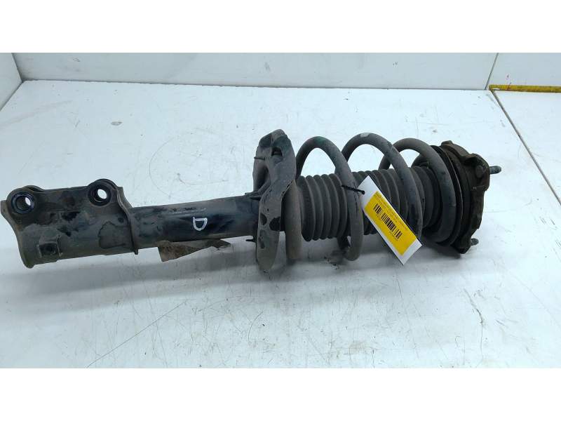 Recambio de amortiguador delantero derecho para kia xceed (cd) 1.4 t-gdi referencia OEM IAM   