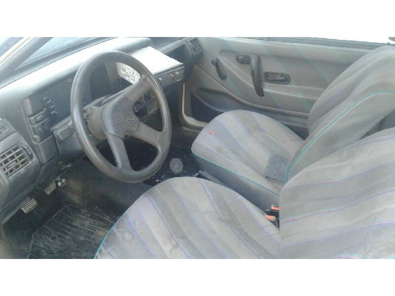 volkswagen polo berlina (6n1) del año 1994