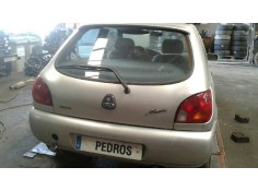 ford fiesta berlina del año 1998 2