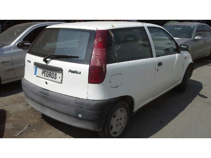 fiat punto berlina (176) del año 1998