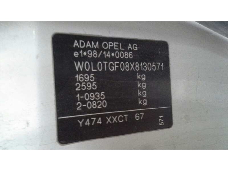 opel astra g berlina del año 1999