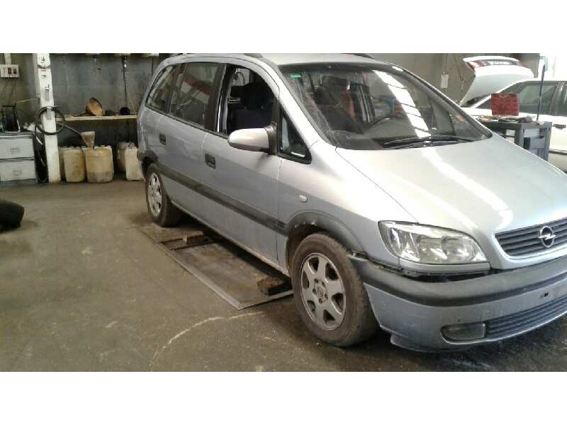 opel zafira a del año 2002