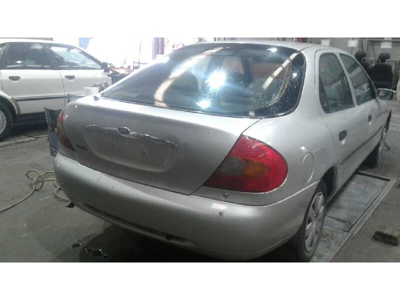 ford mondeo berlina (gd) del año 1998