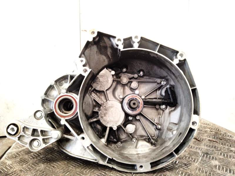 Recambio de caja cambios para ford focus iii 1.0 ecoboost referencia OEM IAM CV6R7002PF  
