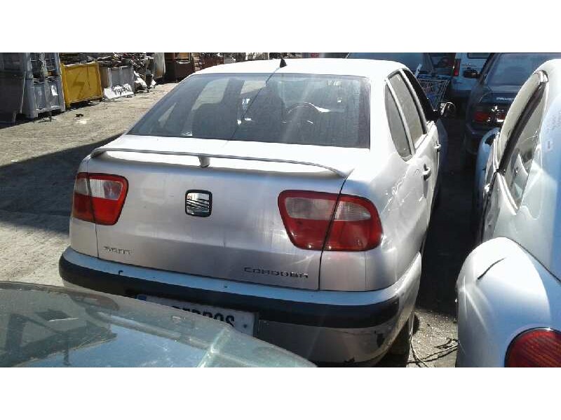 seat cordoba berlina (6k2) del año 2002