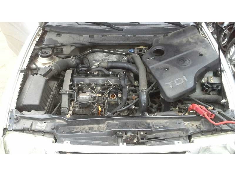 seat cordoba berlina (6k2) del año 1999