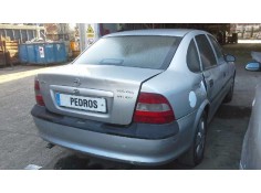 opel vectra b berlina del año 1999