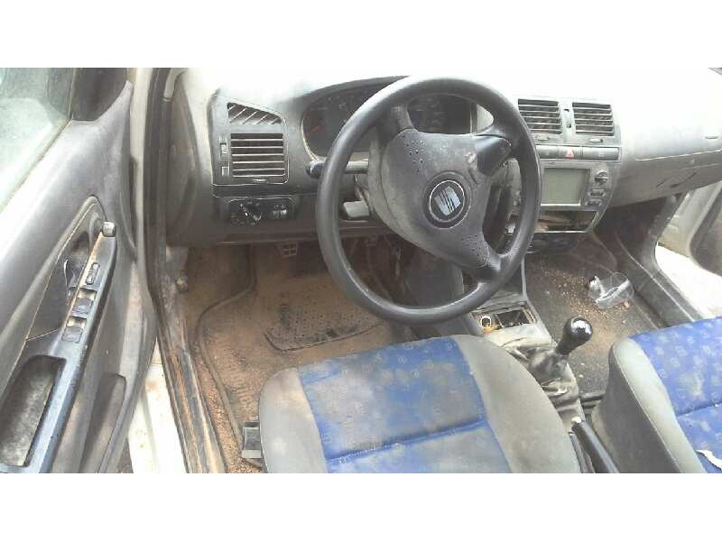 seat ibiza (6k1) del año 2000