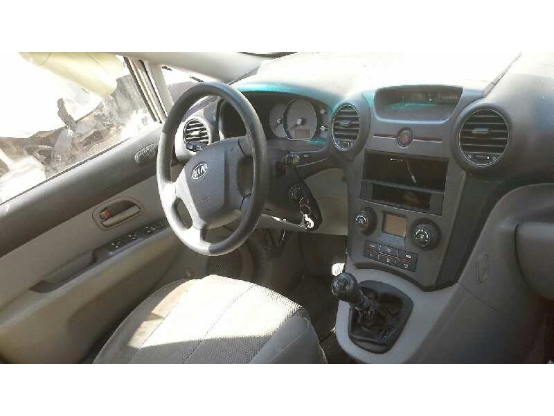kia carens (un) del año 2007