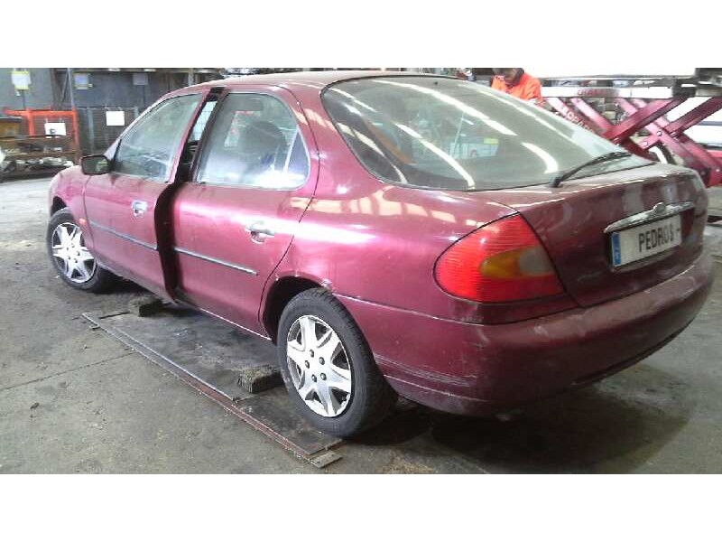 ford mondeo berlina (gd) del año 1999
