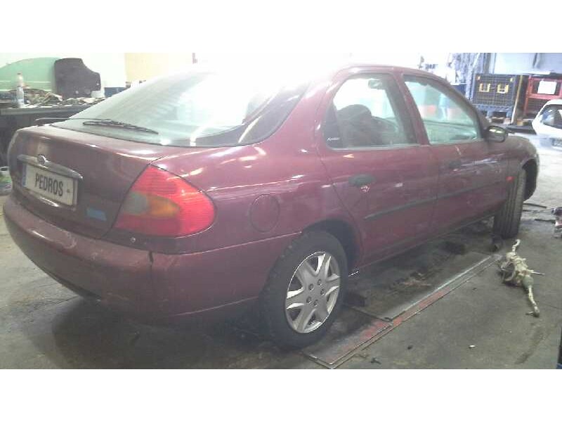 ford mondeo berlina (gd) del año 1999