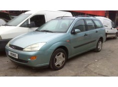 ford focus turnier (cak) del año 2001