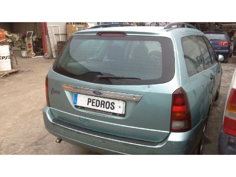 ford focus turnier (cak) del año 2001