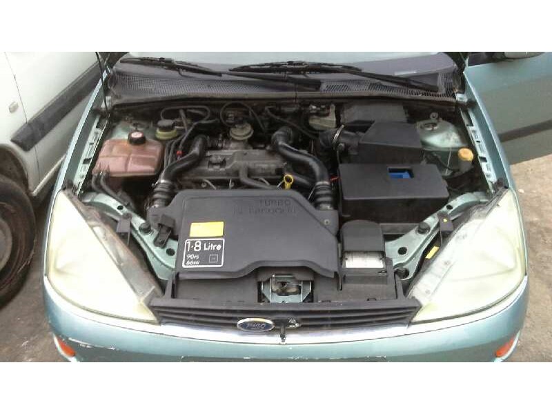 ford focus turnier (cak) del año 2001