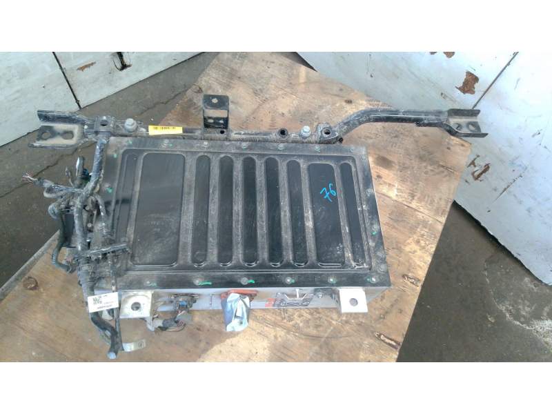Recambio de bateria hibrido para dacia bisgster referencia OEM IAM   