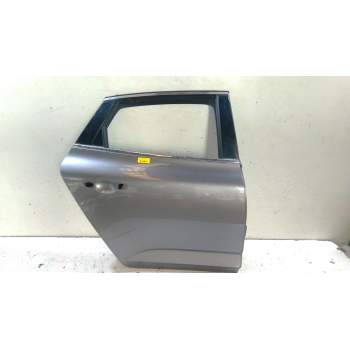 PUERTA TRASERA DERECHA 821123396R 