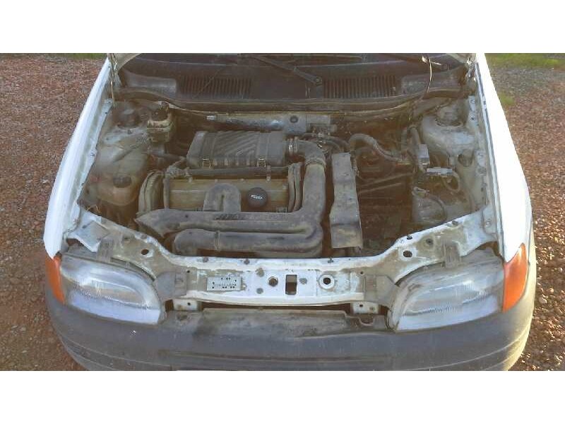 fiat punto berlina (176) del año 1997