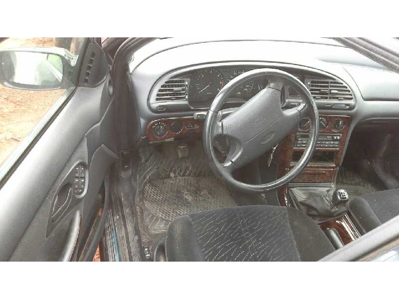 ford mondeo berlina/familiar (fd) del año 1995