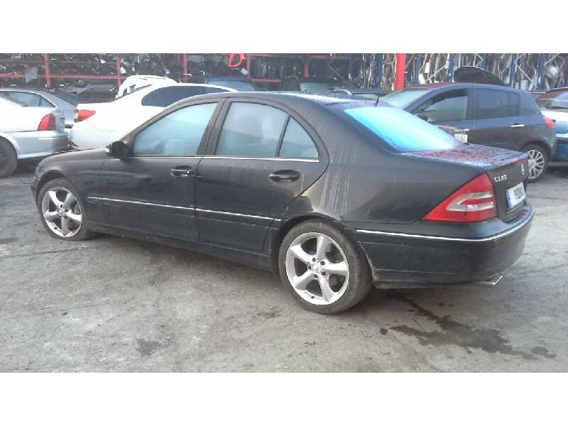 mercedes clase c (w203) berlina del año 2005