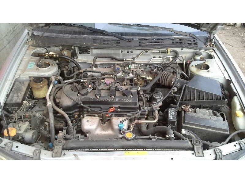 nissan primera berlina (p11) del año 2001