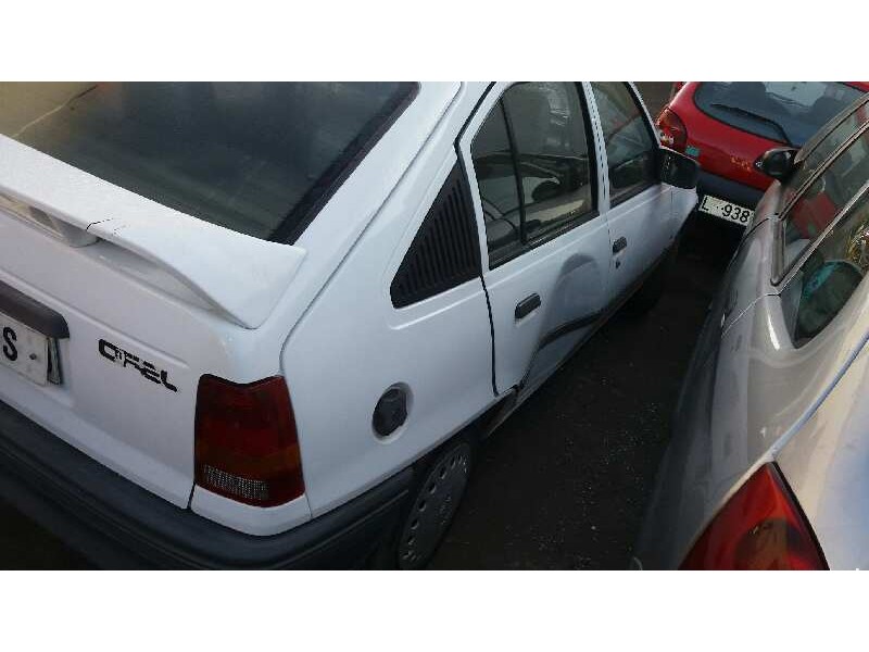 opel kadett e del año 1988