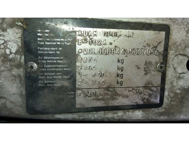 opel kadett e del año 1988