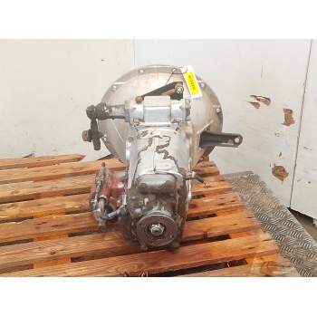 Recambio de caja cambios para nissan l-35 l-35.08 referencia OEM IAM 63011014  