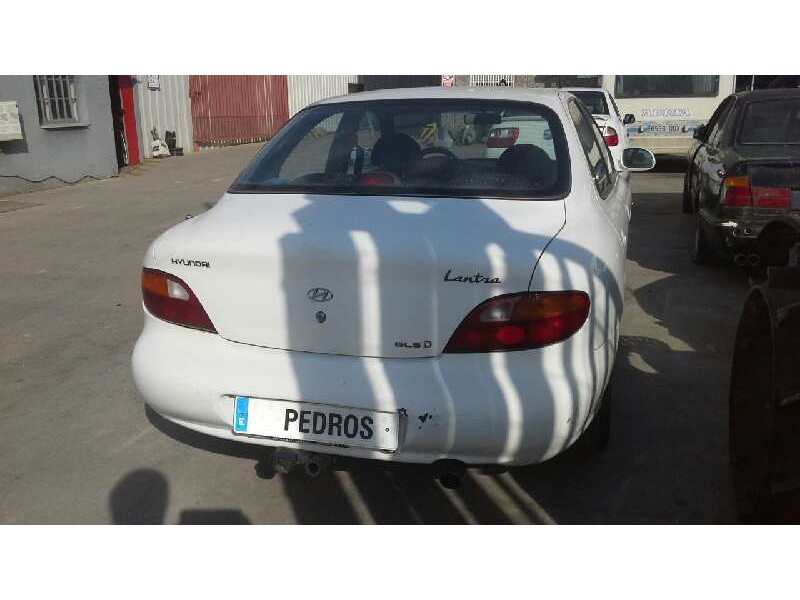 hyundai lantra berlina (rd) del año 1999