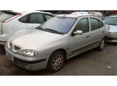 renault megane i classic (la0) del año 2000