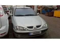 renault megane i classic (la0) del año 2000 2