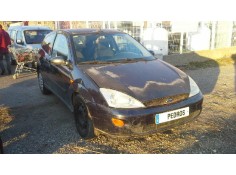 ford focus berlina (cak) del año 1999 2