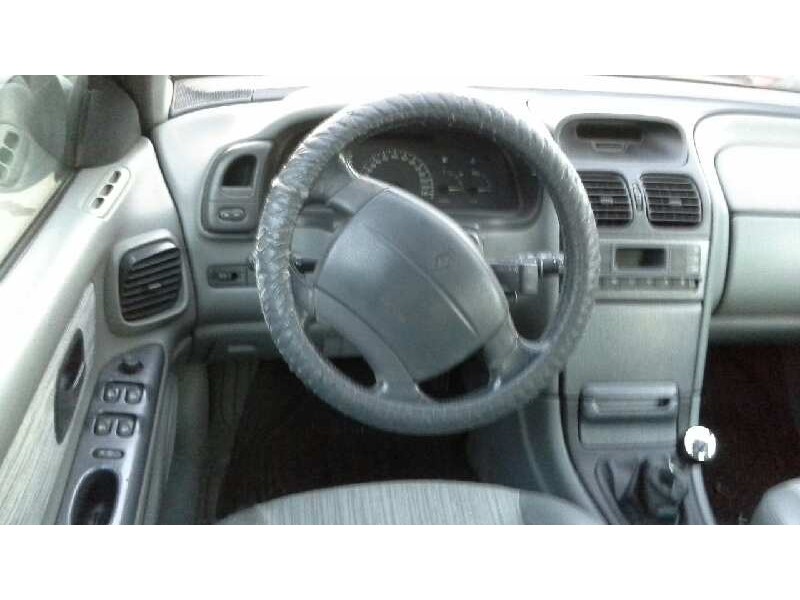 renault laguna (b56) del año 1999