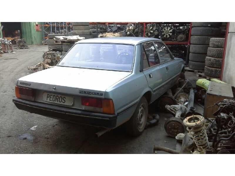 peugeot 505 berlina del año 1983