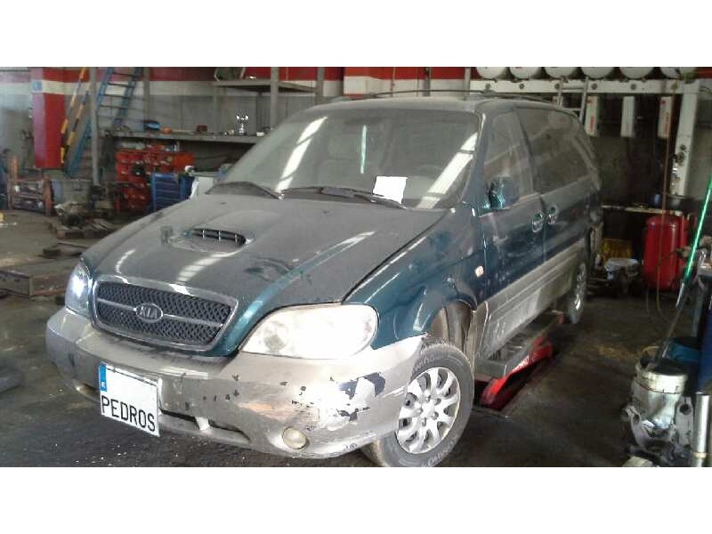 kia carnival ii del año 2003