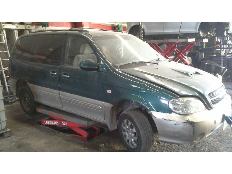 kia carnival ii del año 2003