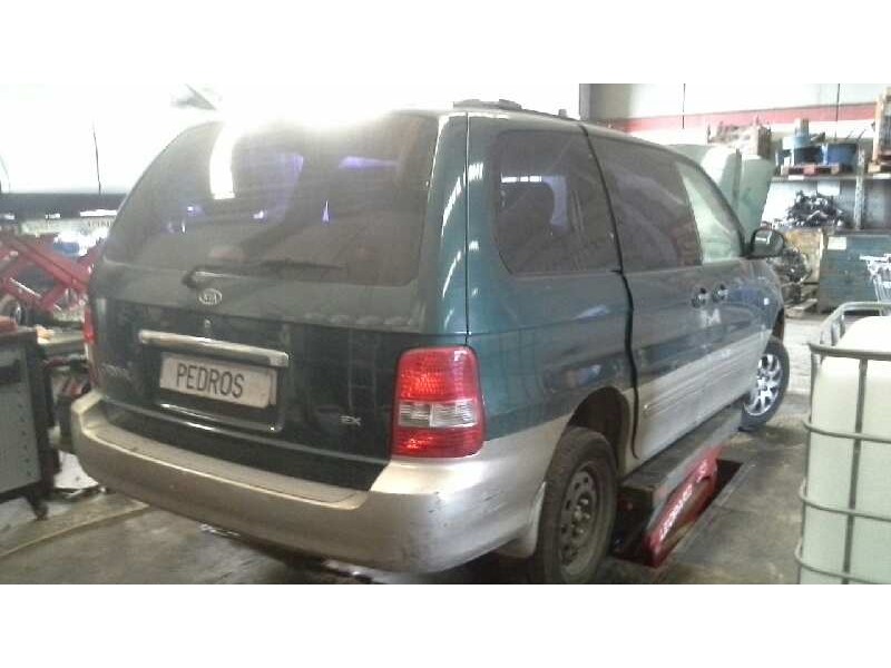 kia carnival ii del año 2003