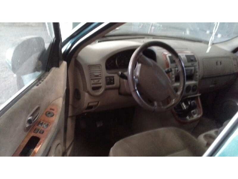 kia carnival ii del año 2003