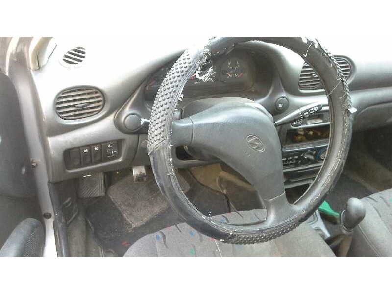 hyundai accent (x3) del año 1999