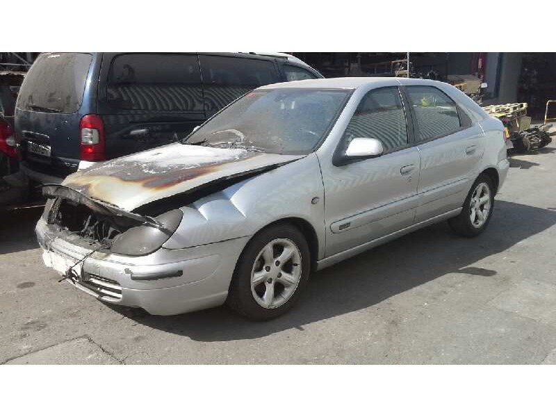 citroen xsara berlina del año 2001