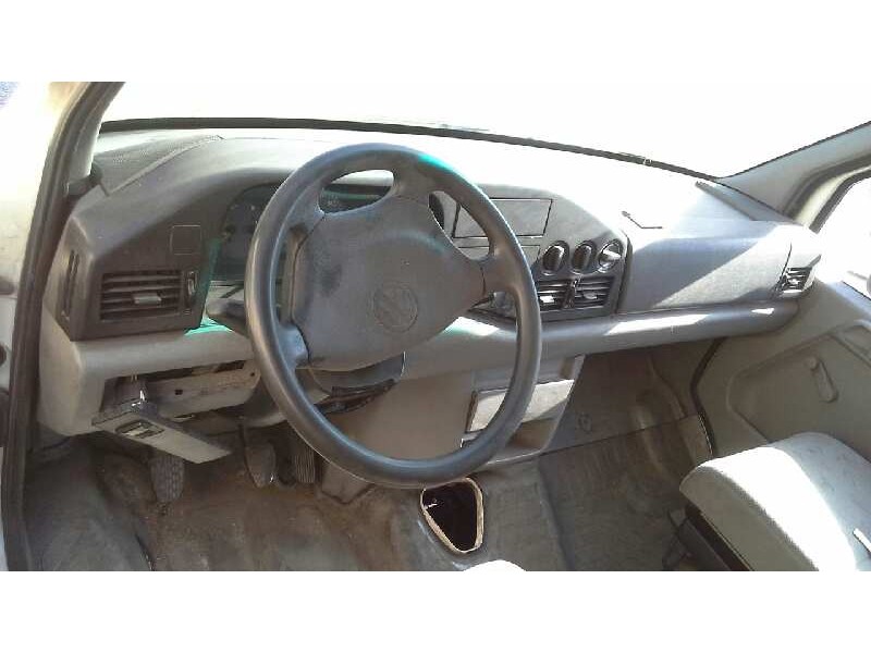 volkswagen lt caja cerrada / combi (mod. 1997) del año 2001