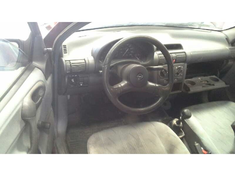 opel corsa b del año 1994