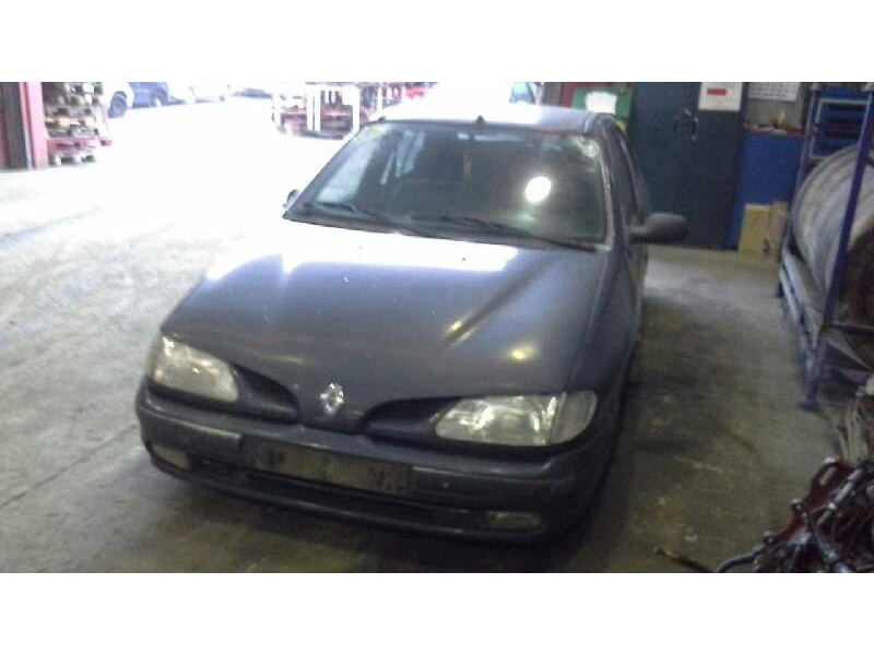 renault megane i berlina hatchback (ba0) del año 1996