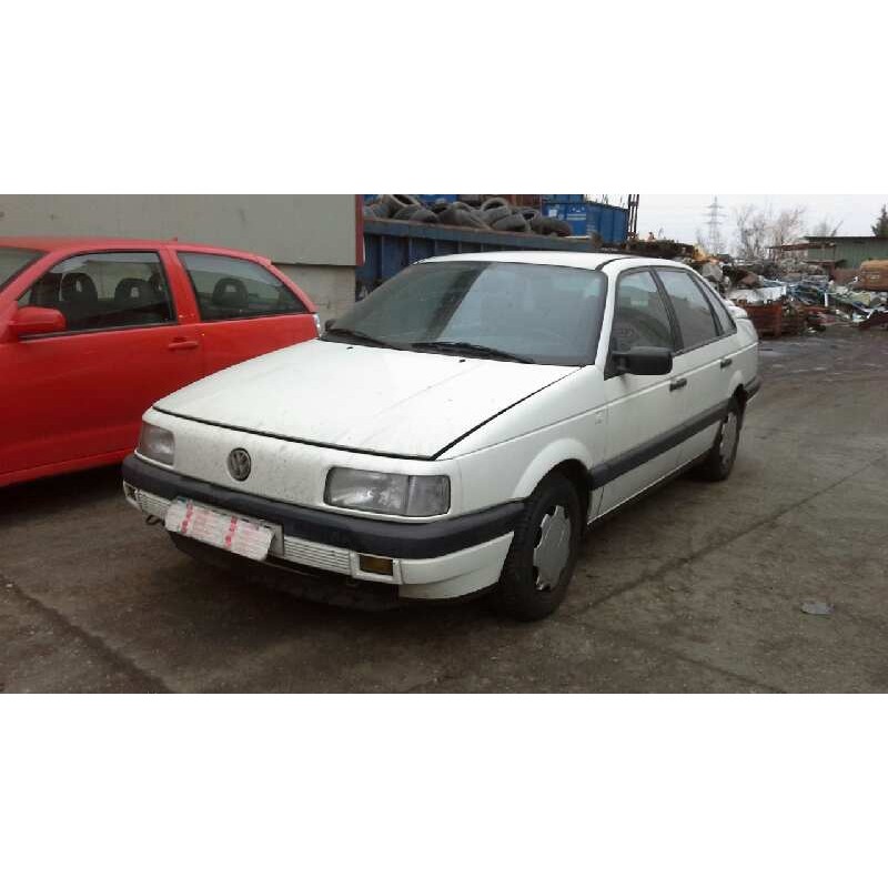 volkswagen passat berlina (312) del año 1989