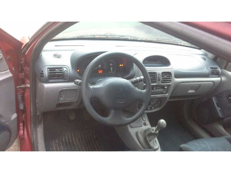 renault clio ii fase i (b/cbo) del año 1999