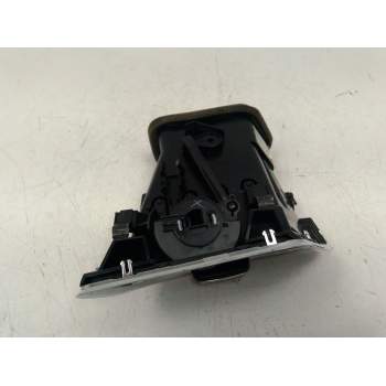 Recambio de aireador derecho para audi q3 (8ub, 8ug) 2.0 tfsi quattro referencia OEM IAM 8U1820902B  
