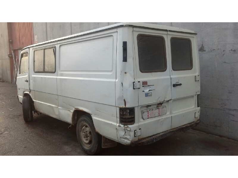 mercedes mb 180 del año 1990