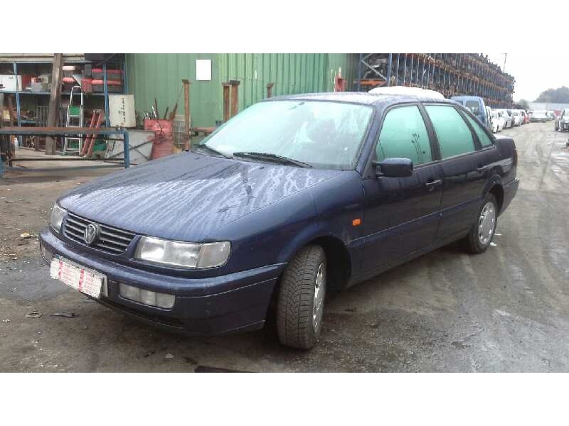 volkswagen passat berlina (3a2) del año 1994