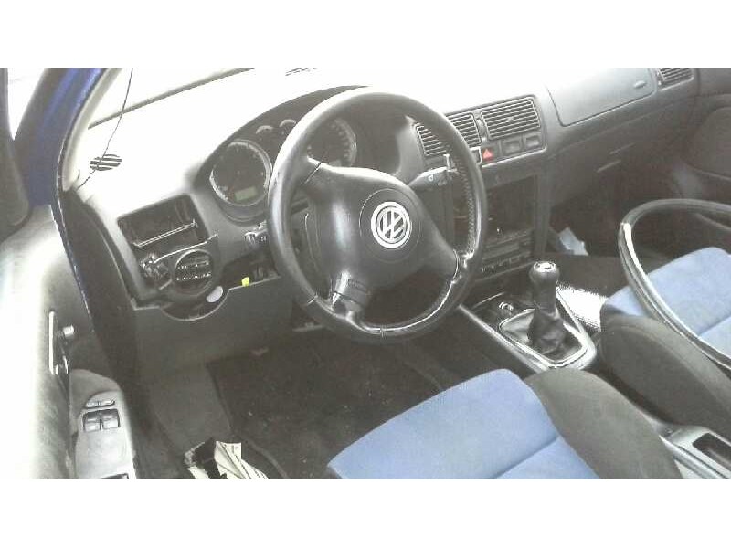 volkswagen golf iv berlina (1j1) del año 2002